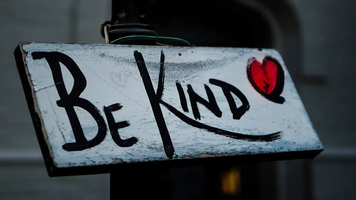 Residents Must Sign a “Kindness Pledge” If They Wish to Move to This California Town