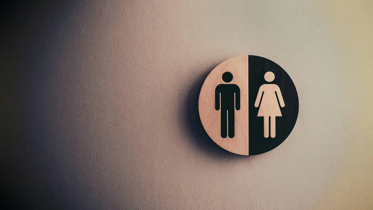 Yet another bathroom controversy in Loudon County where a trans student has been filming girls under the stalls for THREE YEARS