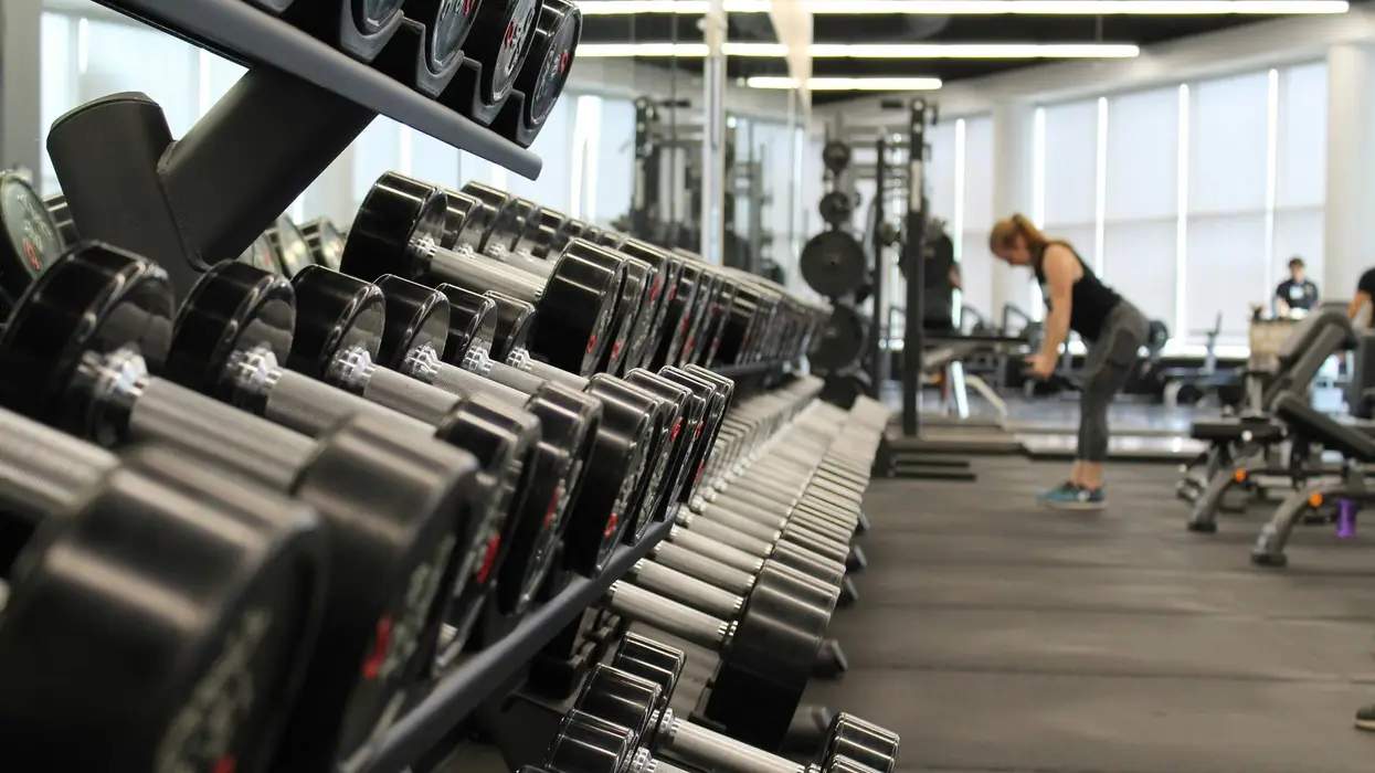 College bans men from the school gym to make women more comfortable. Non-binary students, too.