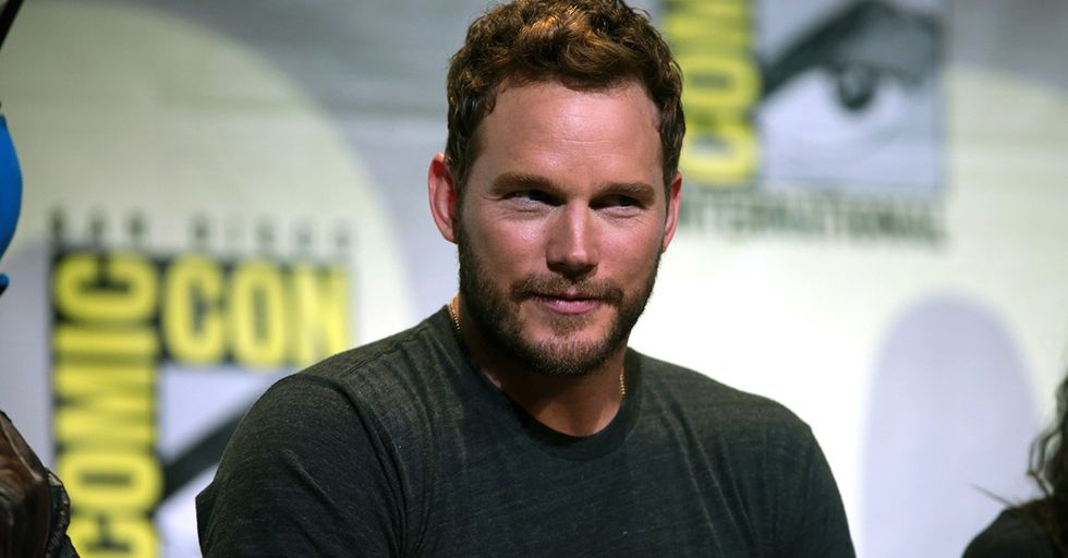 Tiny Mob of Internet Nobodies Cry 'Sexist!' at Chris Pratt Who Mocked His Wife's Cooking