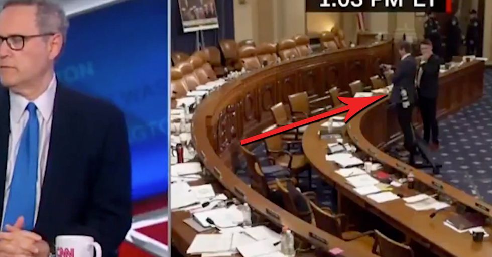 Impeachment LiveFeed Caught Press Snapping Photos of GOP Notes