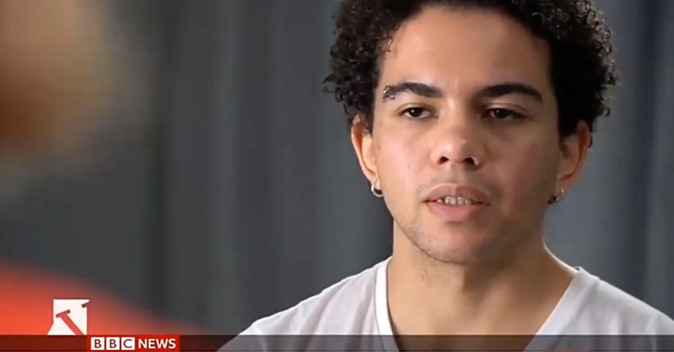 Former Transgender Regrets Her Transition, Files Legal Action Against NHS