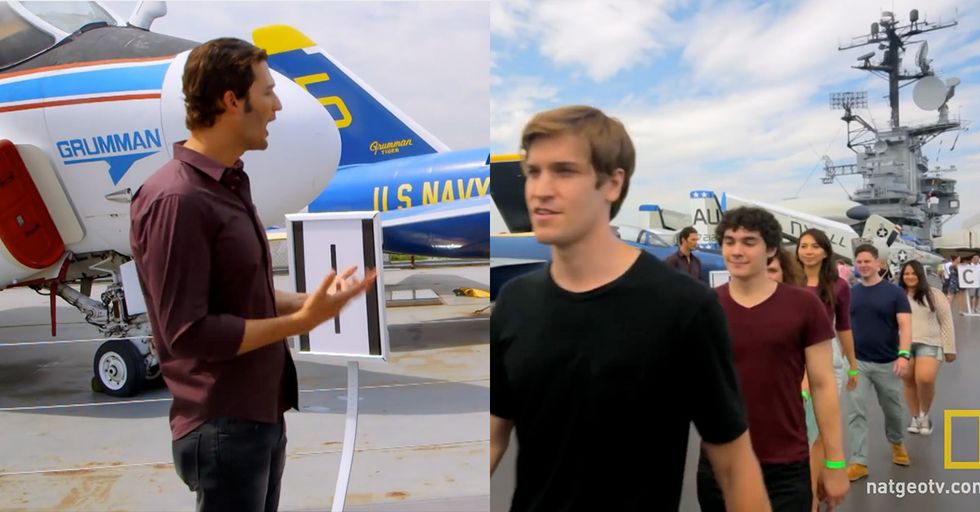 These 3 Videos Show How Susceptible People Are to 'Herd Mentality'