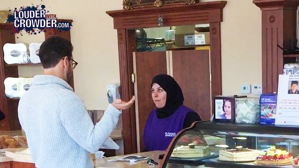 HIDDEN CAMERA: Gay Wedding Cake At Muslim Bakeries