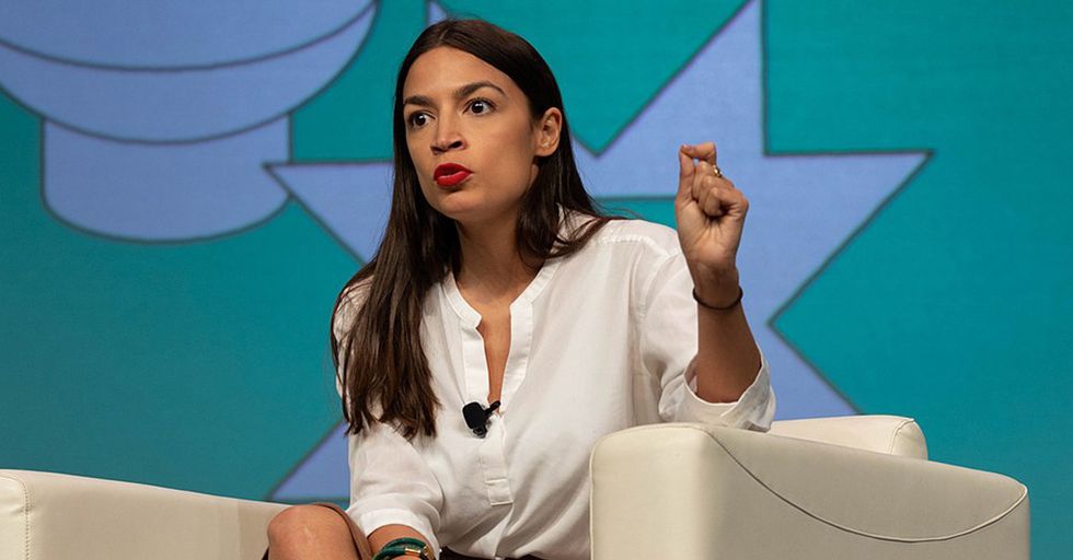 AOC Throws a Hissy Fit at Border Agents While 'Touring' Border Facility. Then Refuses the Actual Tour.