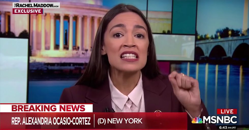 VIDEO: Alexandria Ocasio-Cortez Viciously Attacks Immigration Officials
