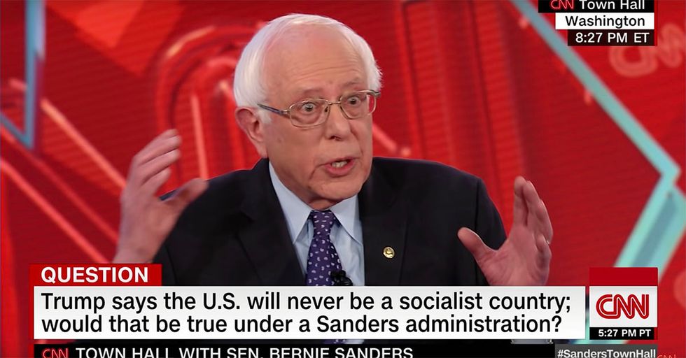 VIDEO: Bernie Refuses to Call Venezuelan Dictator Maduro a Dictator