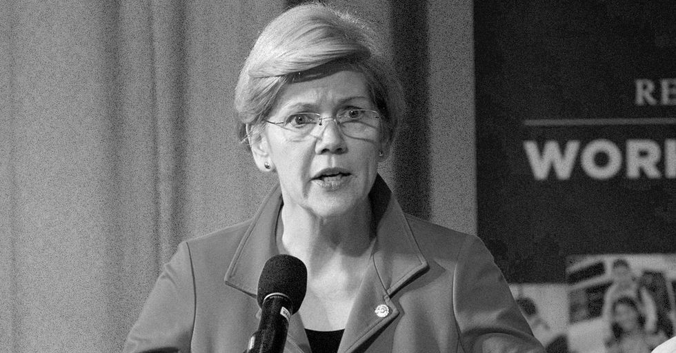 Dear Elizabeth Warren: You're a Fraud, a Phony and a Loser