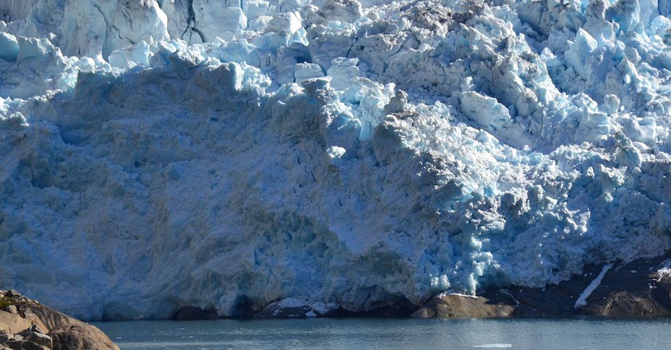 CLIMATE CHANGE FAIL: Melting Glacier is Growing Again