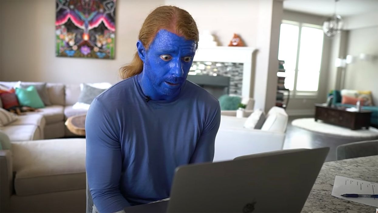 Comedian Mocks the Gullible People Who Take the "Blue Pill"