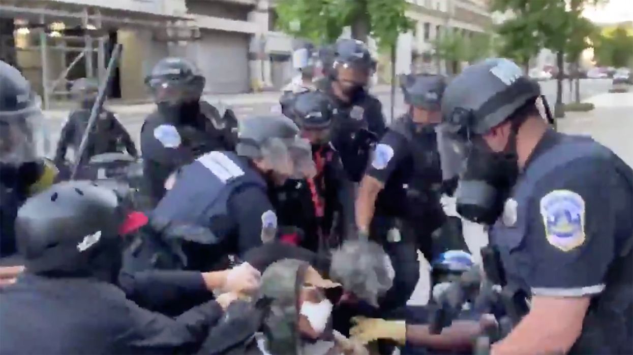 Cops and Protesters Team Up Against ANTIFA Douche