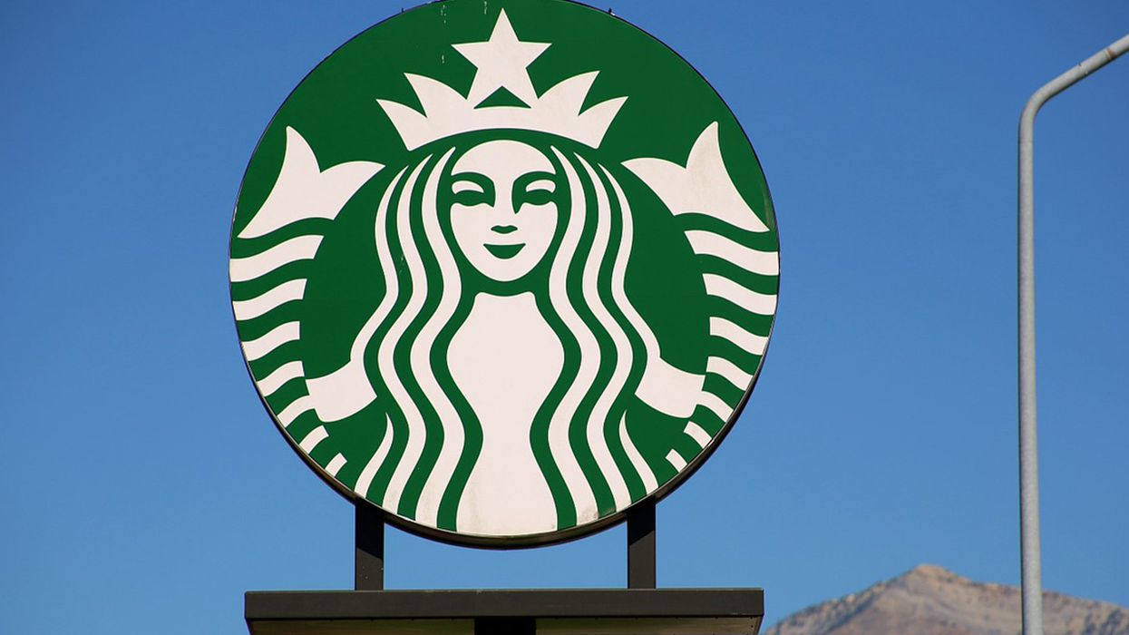 Starbucks Prohibits Employees from Showing BLM Support