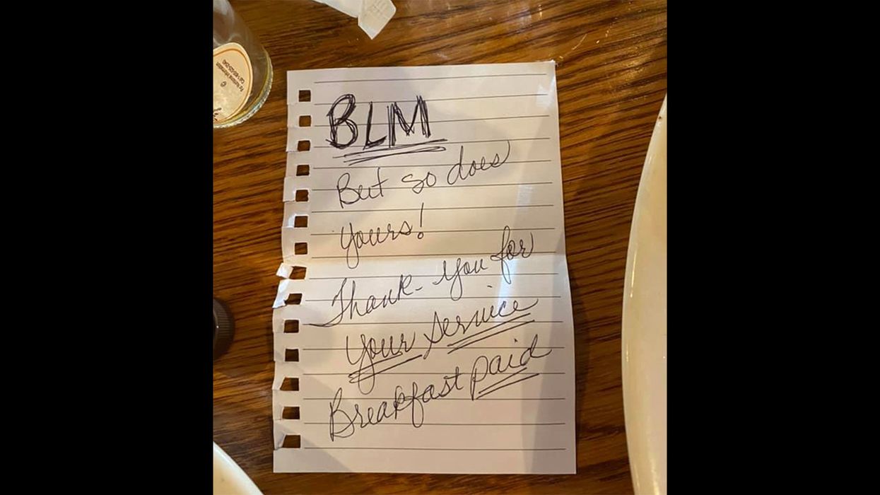 Two Black Women Confronted a Cop Eating Breakfast ... and Said Thank You