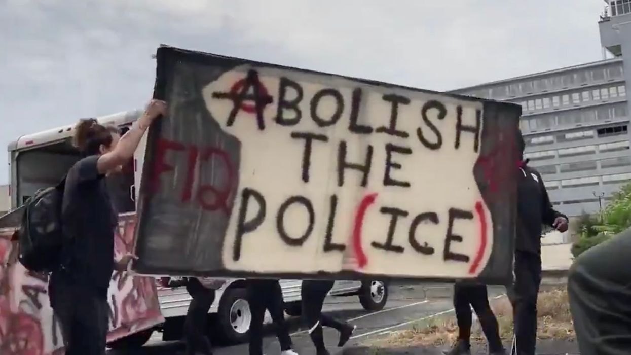 A U-Haul Truck Just Dropped Off Supplies for Breonna Taylor 'Protesters' in Louisville