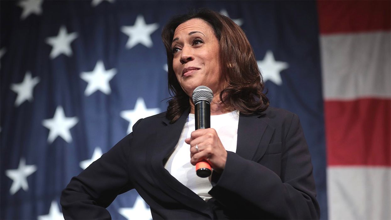 Pandering Kamala Harris Asked to Name 'Greatest Rapper Alive.' She Names a Dead Guy ...