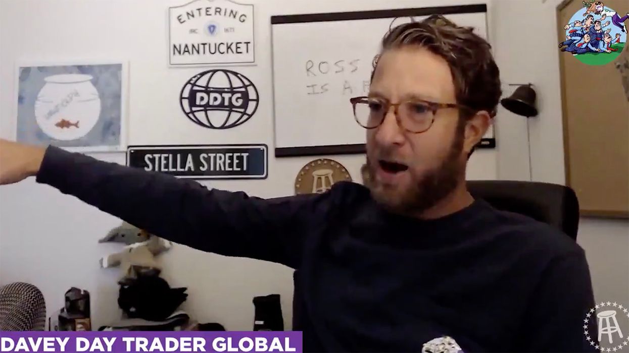 Barstool’s Dave Portnoy Tells Virus Panickers to ‘Chill out and live your life!’