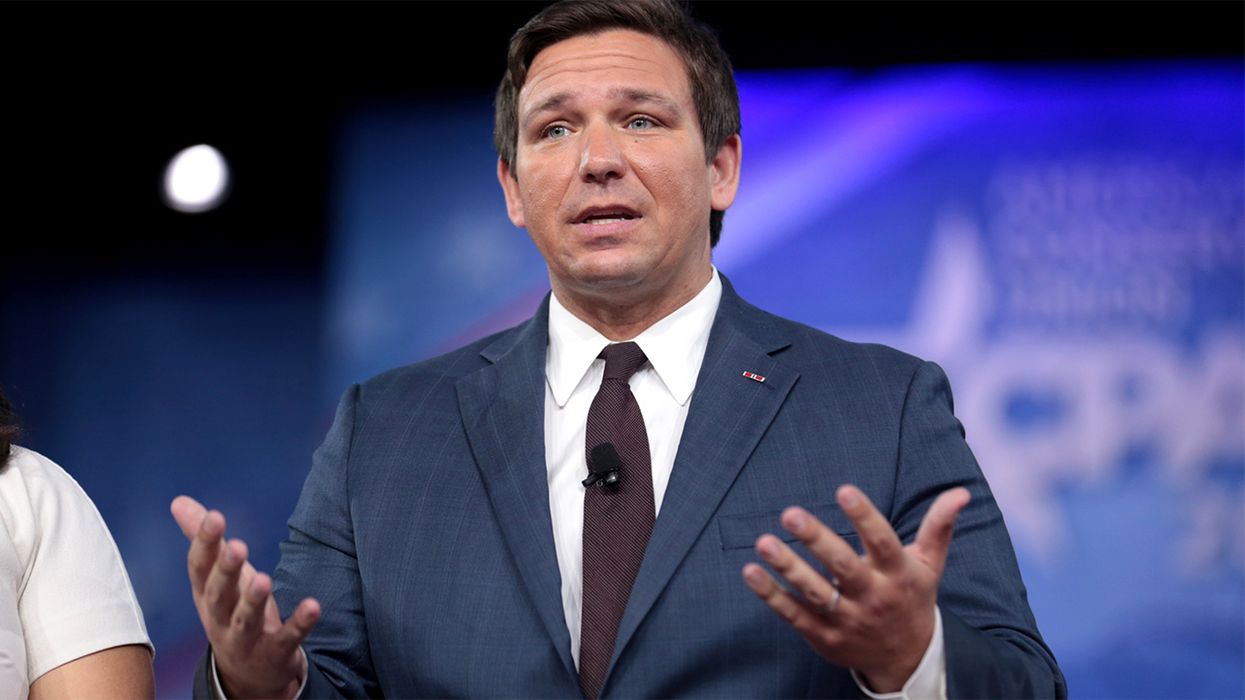 Florida Governor Proposes New Law Making It Legal to Shoot Looters, Threatening Mobs