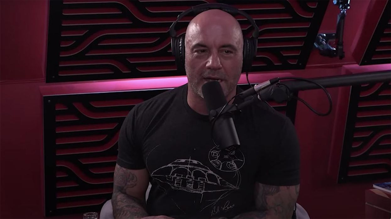 Joe Rogan Explains Issues with Shutting Down Parler Not Enough Americans are Thinking About