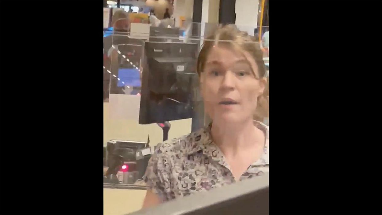 Loser Throws Epic Hissy Fit Because a Pregnant Lady Wasn't Masked Up in a Store