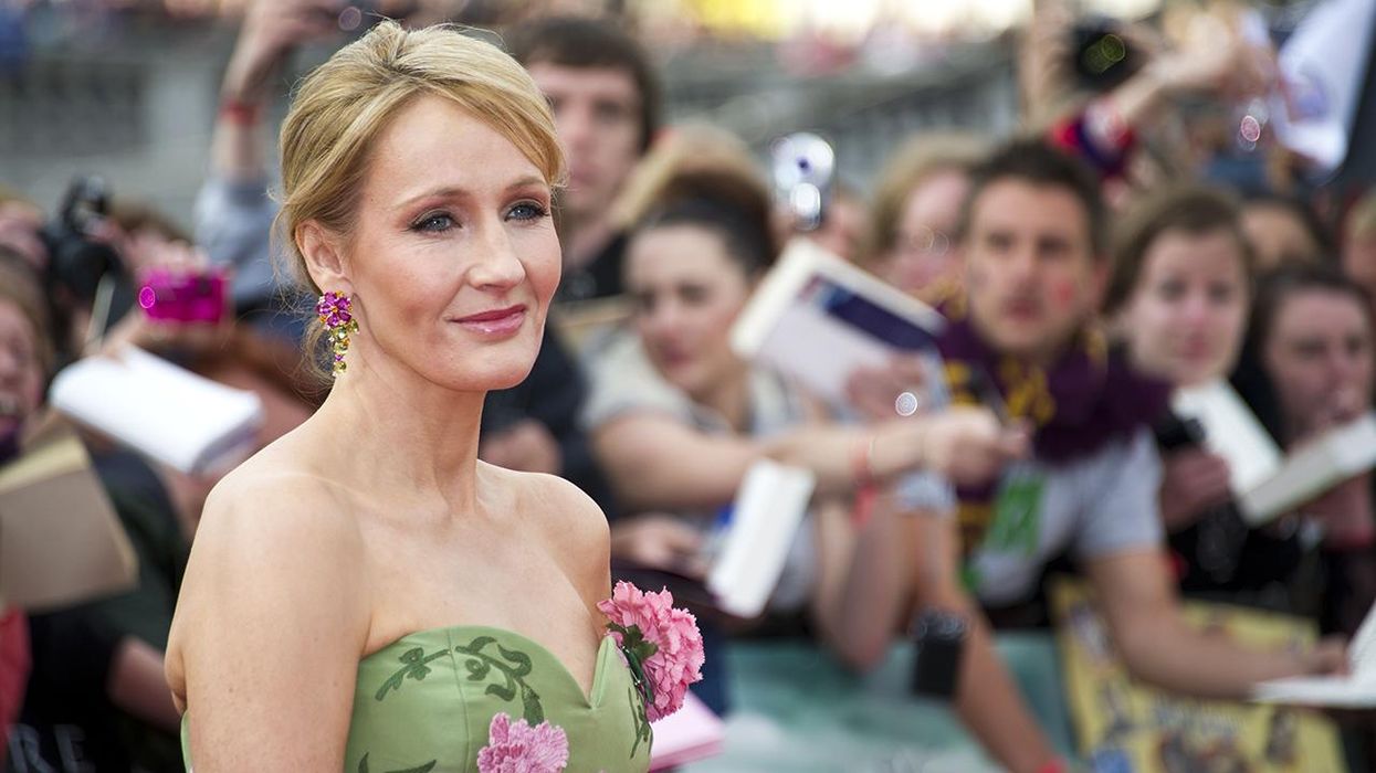 J.K. Rowling Refuses to Back Down When Trans Activist Threatens Her with a Pipe Bomb