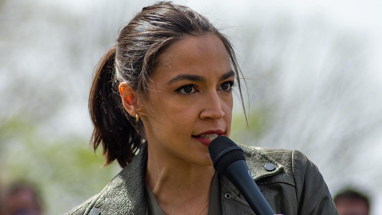 BUSTED! Pro-Mask AOC Wears Mask for Crowd Photo... Then TAKES IT OFF