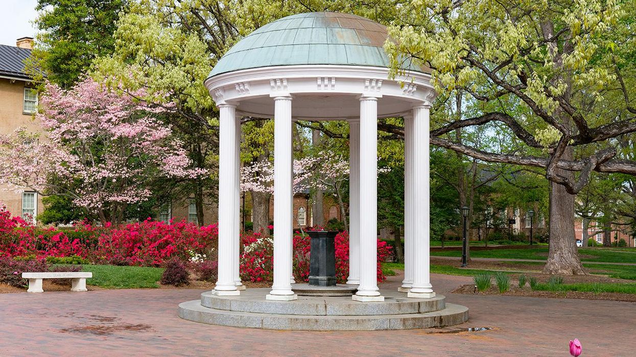 Science! Masked College Students Line Up ... to Remove Masks and Drink from the Same Water Fountain