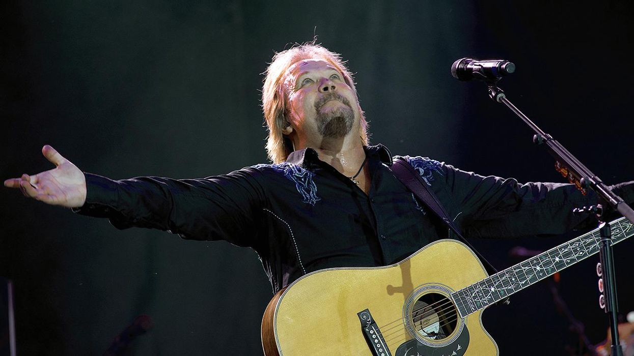Travis Tritt Stood His Ground on Mandates, Now a Concert Venue is Changing THEIR Requirements to Support Him