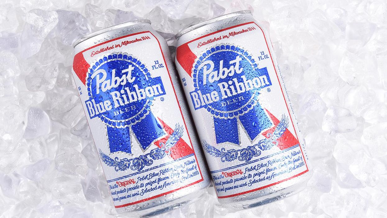 Pabst Blue Ribbon Forced Into Apology When Their Twitter Account Suggested You Should 'Try Eating A**'