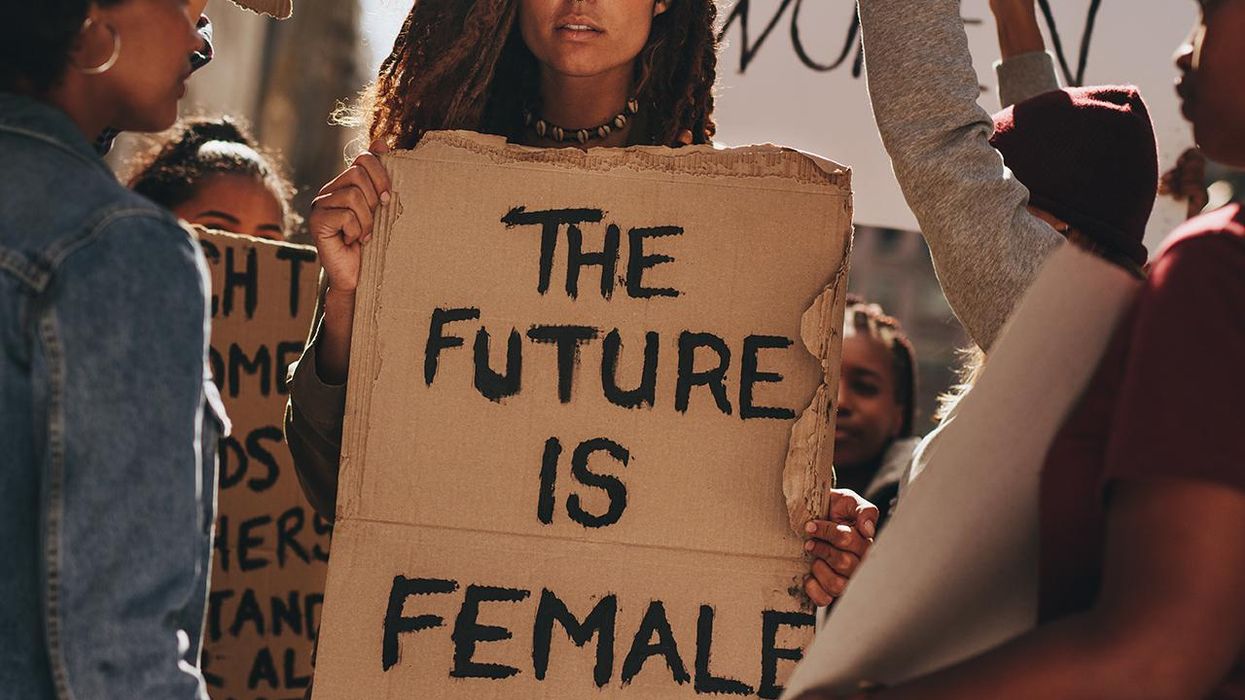 Woke Professor Forbids Students From Saying ‘Female’, Claims Word Has Negative Historical Meaning