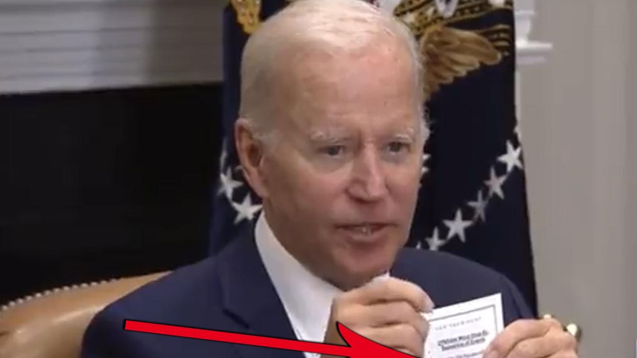 President in Perfect Mental Health Needs Aides to Remind Him When to Stand Up and Sit Down