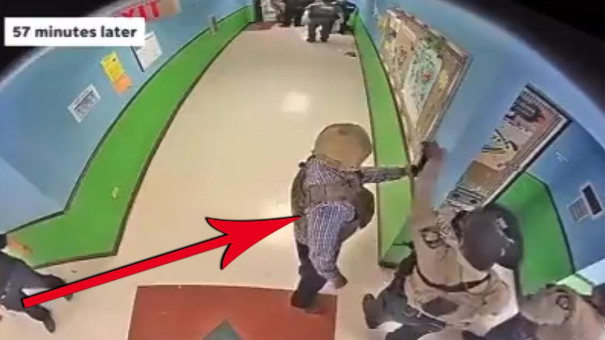 'What About the Cops? Are They Chicken S***?': Uvalde Cop Seen Sanitizing Hands While Kids Are Being Killed