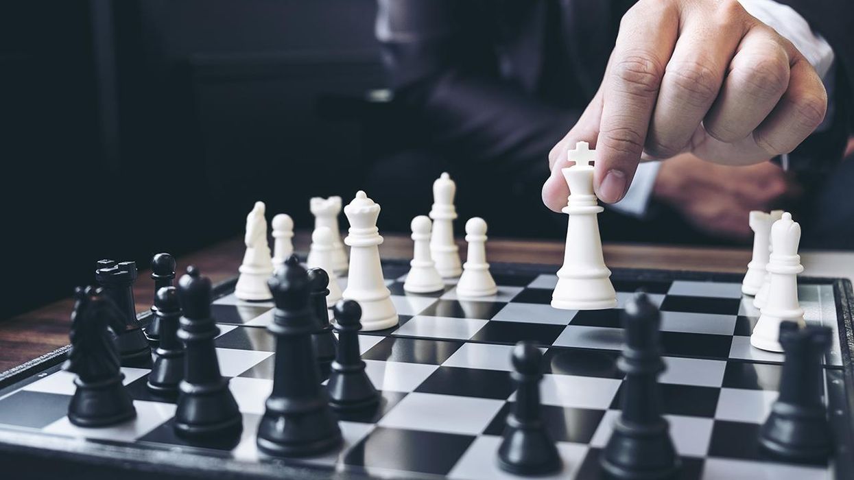 Elon Musk helps spread rumor that chess grandmaster cheated his way to victory with wireless anal beads