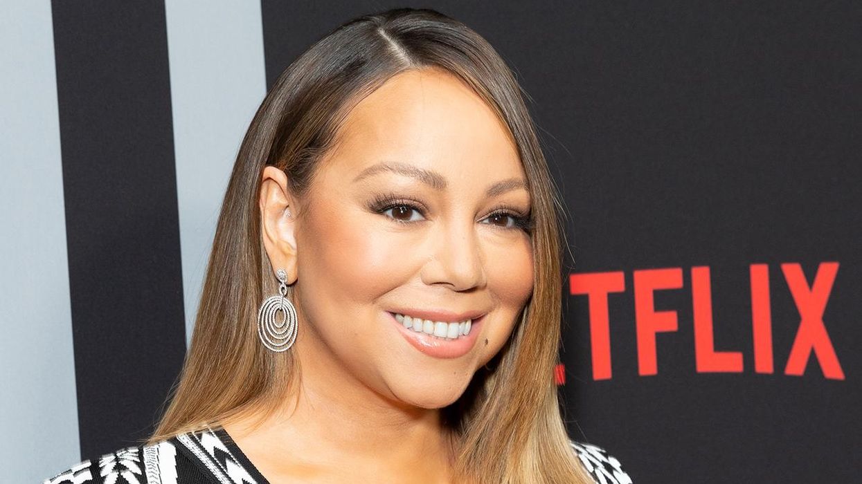 Mariah Carey DENIED the right to call herself 'Queen of Christmas' because occasionally the U.S. Govt doesn't suck