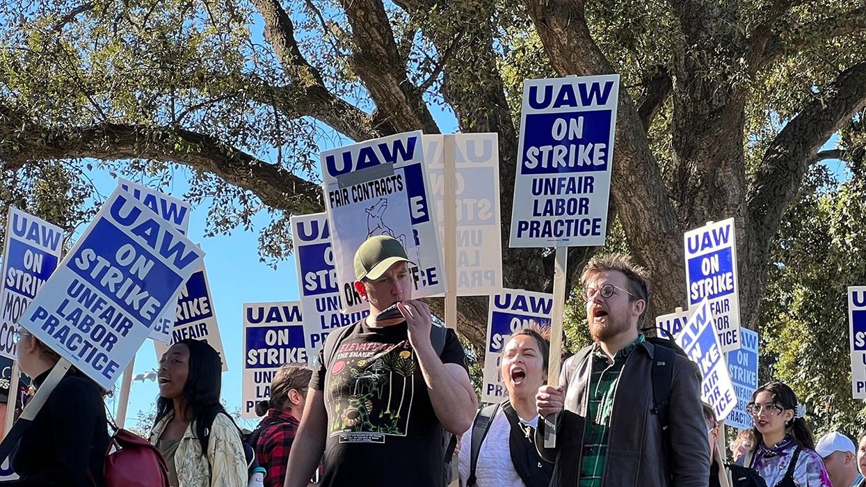 UAW Workers Feel Abandoned By Democratic Party, "Pro-Union" Biden Over His Electric Vehicle Agenda