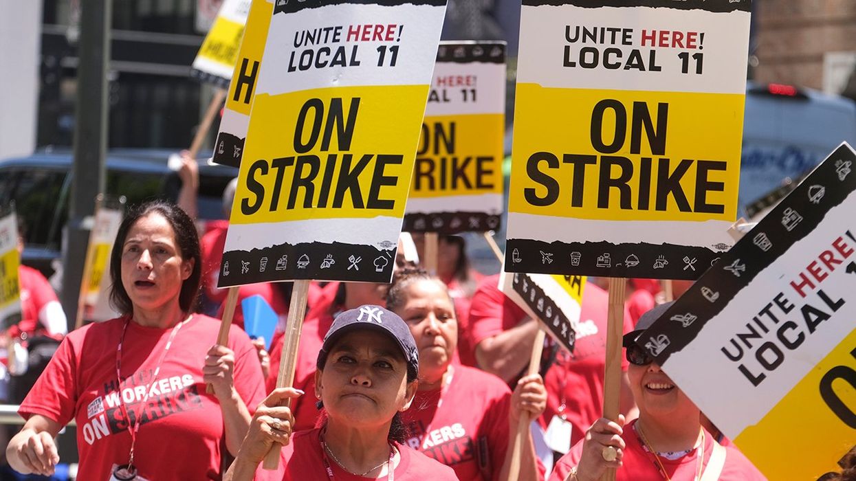 Striking LA Hotel Workers Walked Off The Job In July, So Now They're Being Replaced By Homeless Migrants