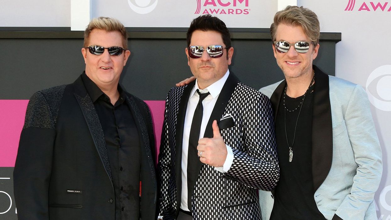 Country music shocker: No, the Rascal Flats guitarist is NOT transitioning into being a woman