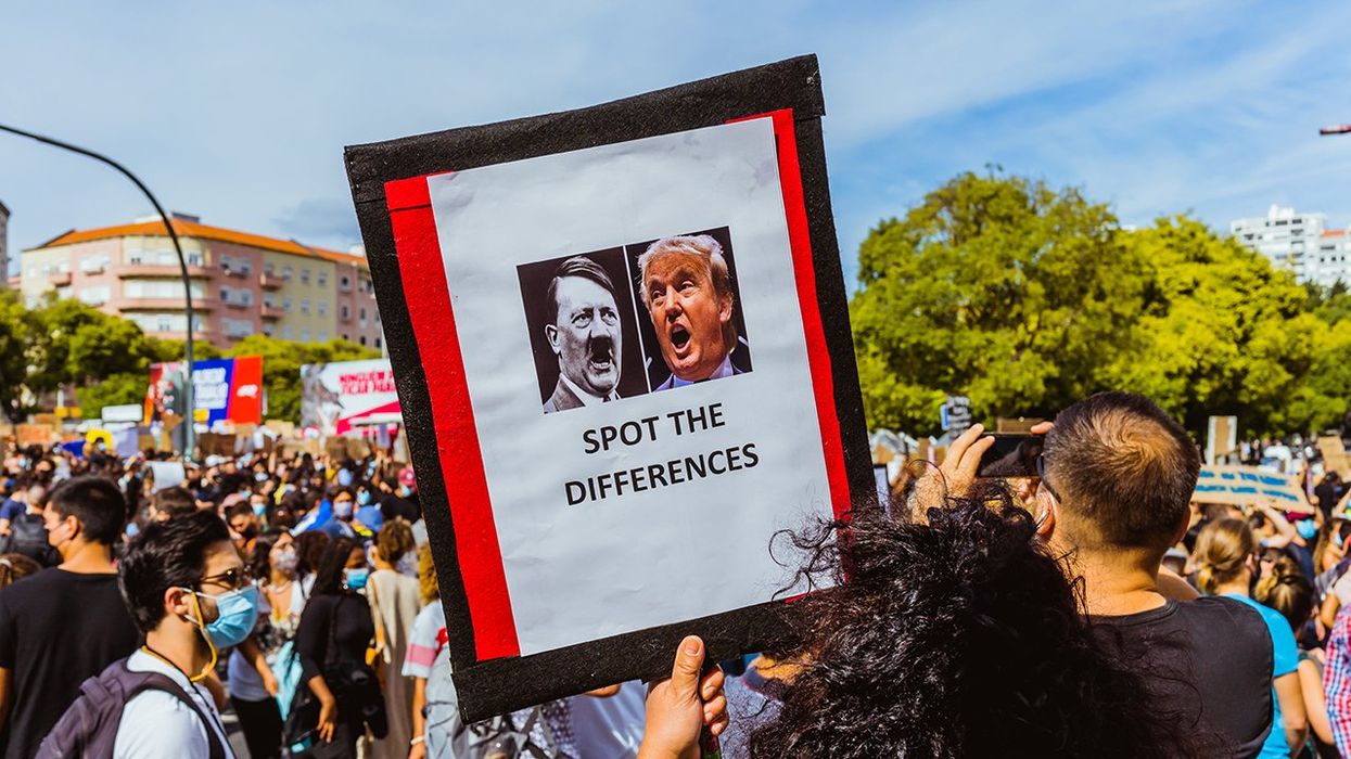 Lefty rag goes full-fuhrer with this lazy, anti-Trump fascistic fan fiction