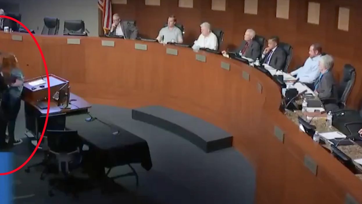 Remember the Arizona mom who got arrested for criticizing her mayor? She just lawyered up...