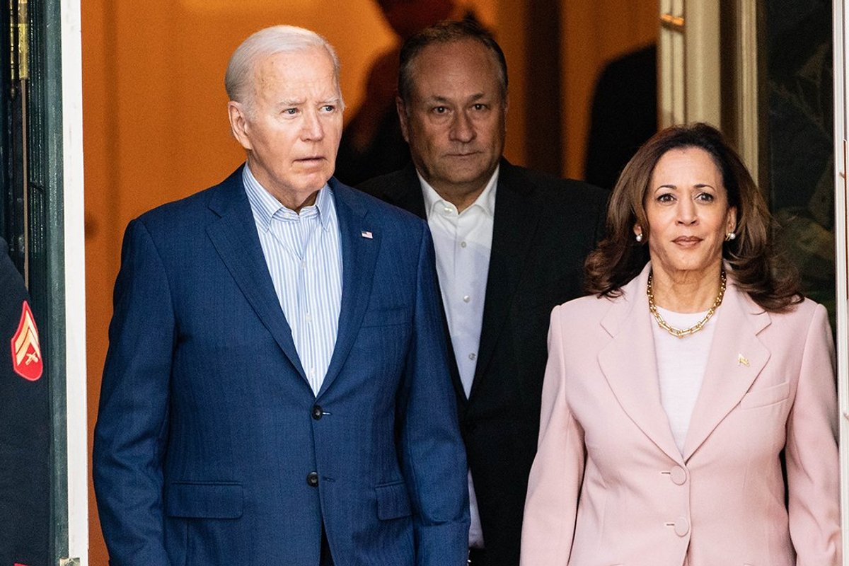 Here are three RED FLAGS that show just how horrible things are going for Kamala Harris