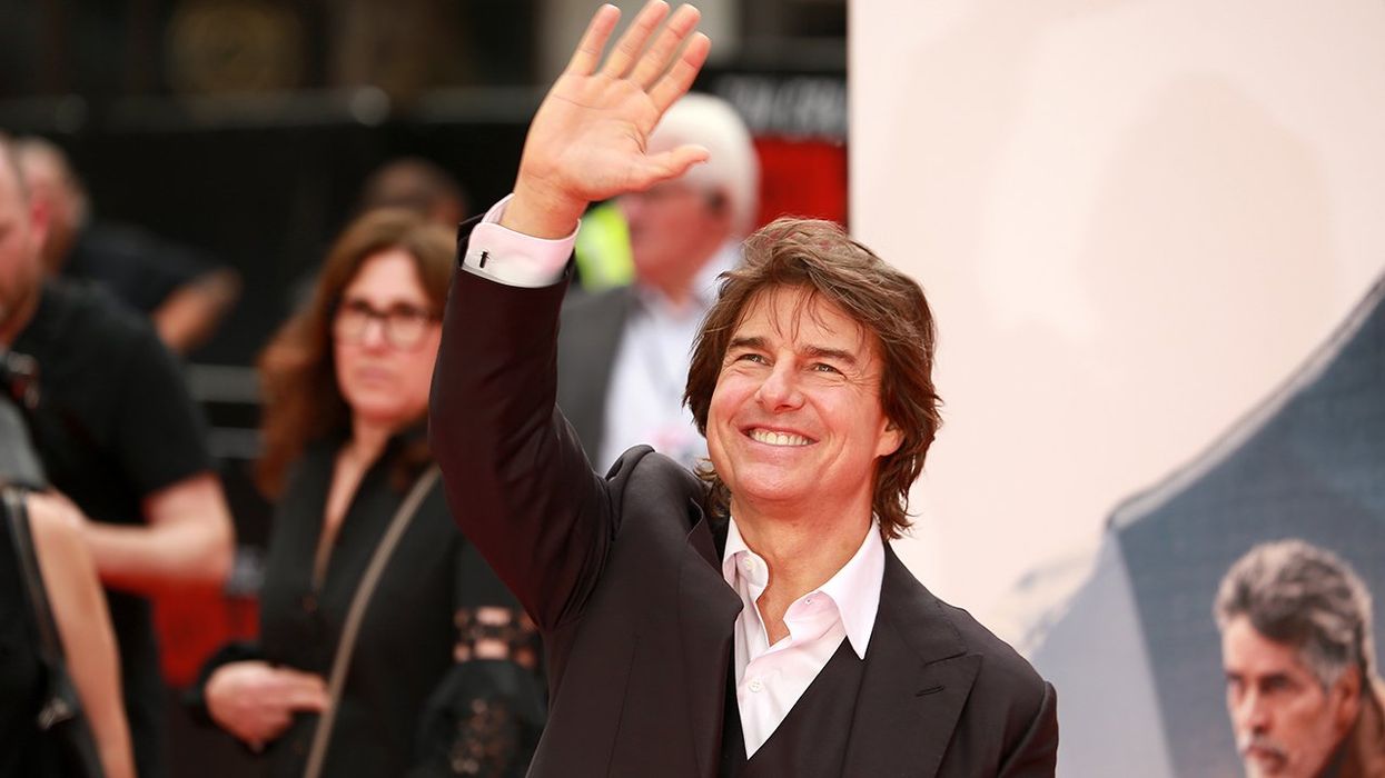 Tom Cruise needs less than ten words to shut down reporter's silly Donald Trump question during "Mission: Impossible" press tour