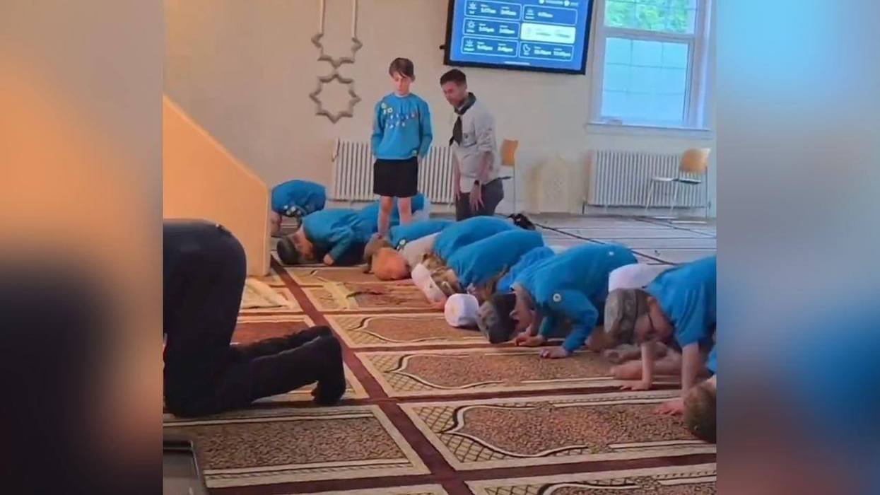 Scouts were told to bow to Allah to "learn" about Islam, but one brave boy refused