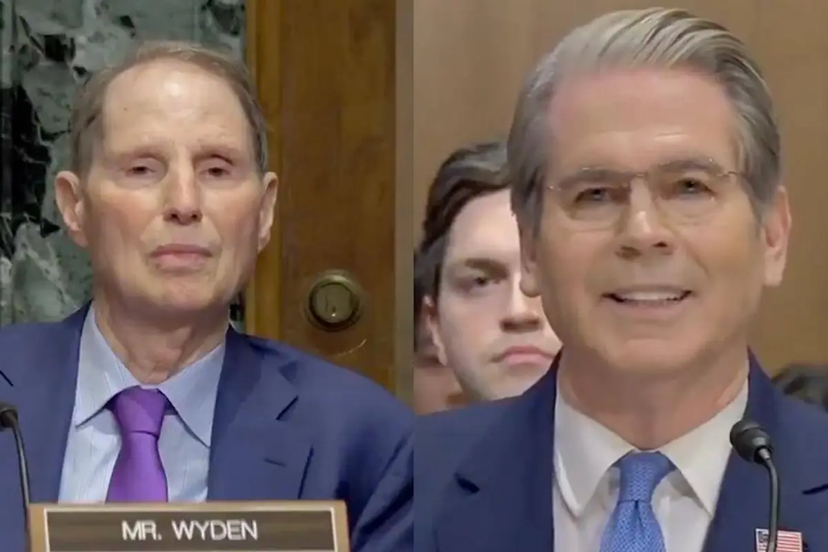 Democrat senator SPEECHLESS after Scott Bessent brings up his son's relationship with Jeffrey Epstein