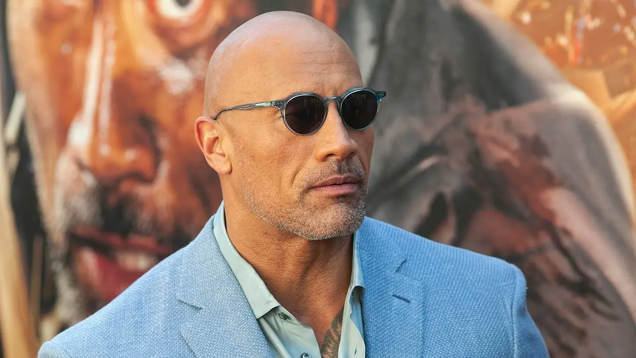 D-list celebs think The Rock is a coward for keeping his political opinions to himself, and journalismers are ON IT!