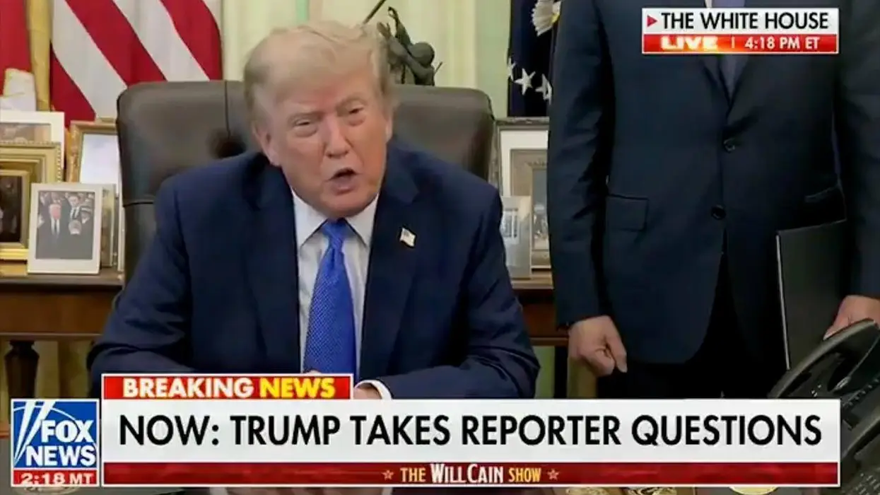 Trump signs executive order banning Birthright Citizenship despite SCOTUS claiming it's "constitutional"
