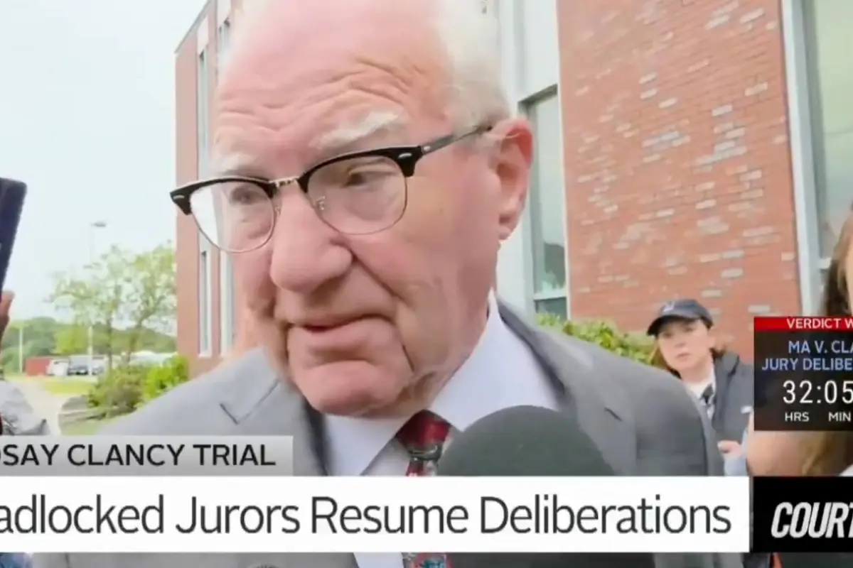 Lindsey Clancy's lawyer shows off the massive (and disgusting) amount of fan mail his murderous client is getting