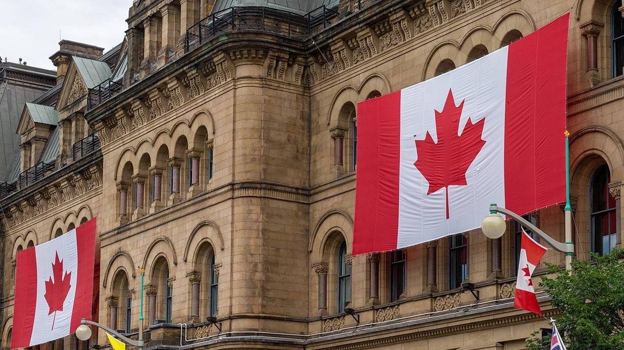 Canada will now be handing out paper straws to inmates for, quote, “safer snorting”