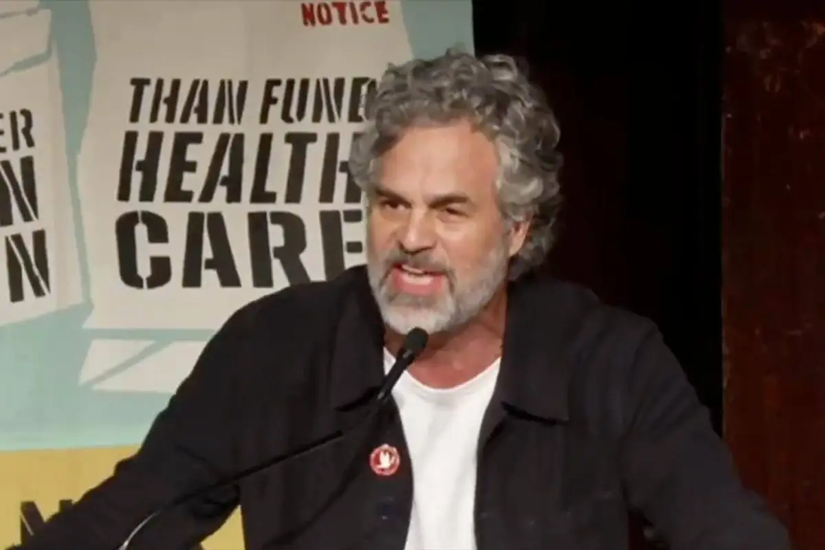 Actor claims he's gonna "Hulk out" while destroying democracy by accusing Republicans of trying to steal an election
