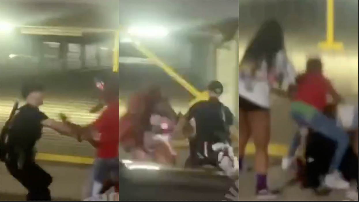 'They Beat His A** and I Recorded It': Thugs Assault Cop While Bystanders Laugh