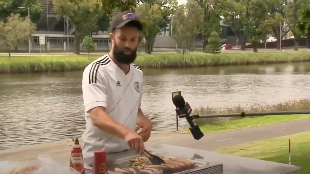 BBQing Bro Shows Proper Way to Handle Pro-Lockdown Reporters. Just One Smack ...