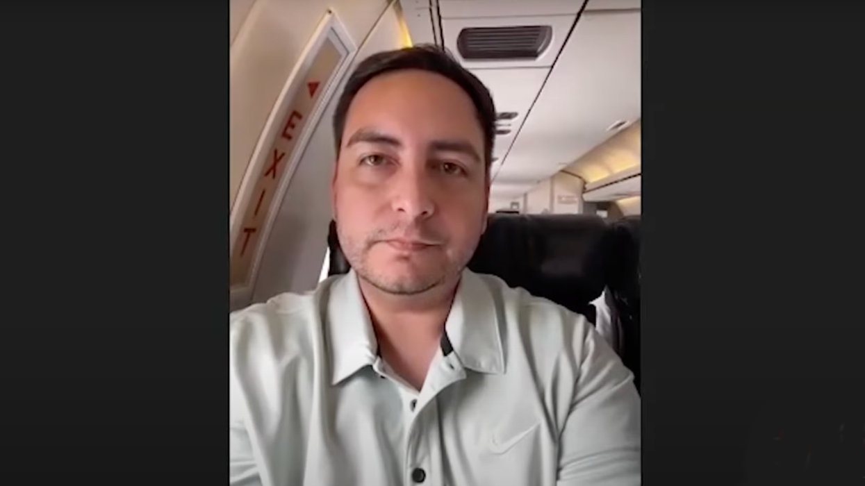 It's On Now: FIRST Arrest Warrant Issued for Runaway Texas Democrat